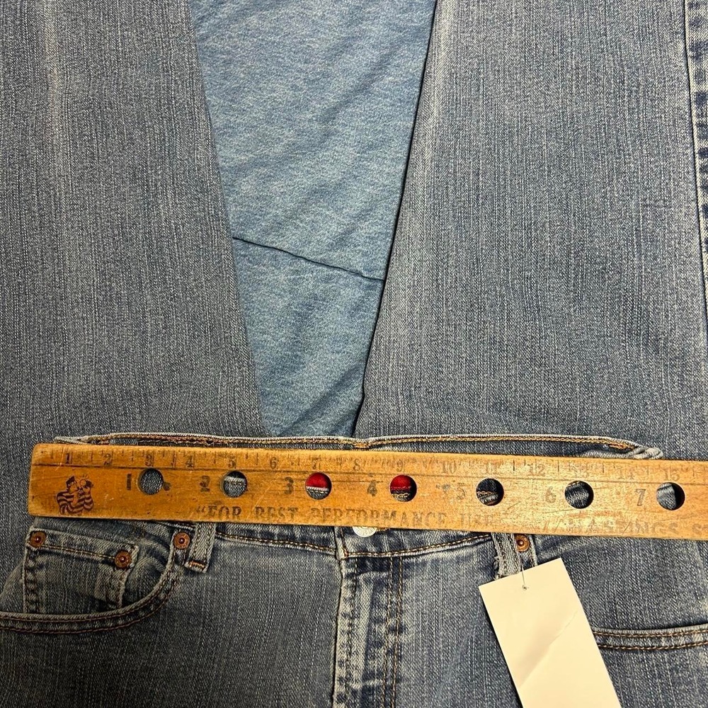 Levis 550 Women 10M Light Wash Jeans Relaxed Tapered Stretch Blue Y2K Vintage - Picture 5 of 7